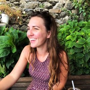 Meet your Posher, Elyssa